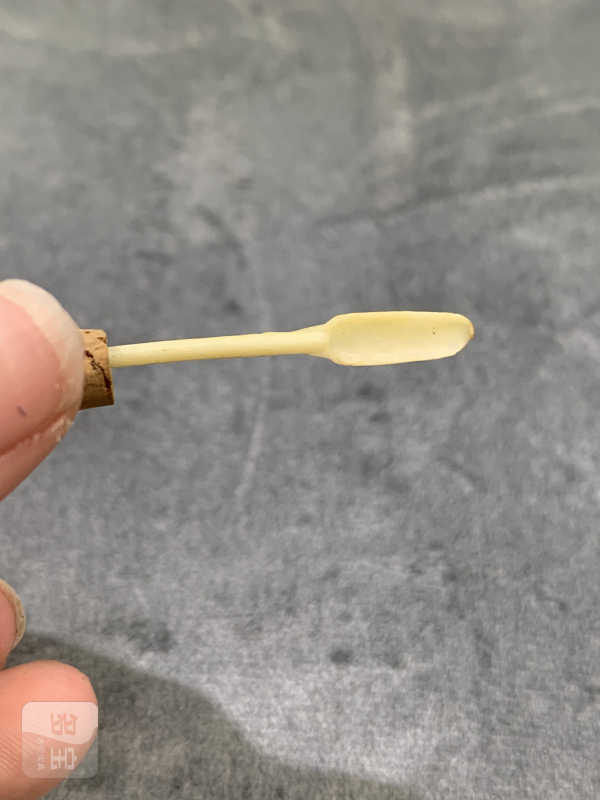 清晚期青花寒江独钓纹鼻烟壶 - 图14